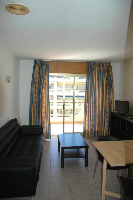 Apartamentos Indasol Salou Exterior foto